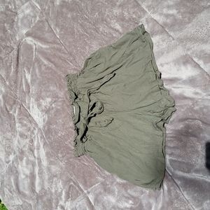 Hollister Linen Olive Green High Waist Shorts